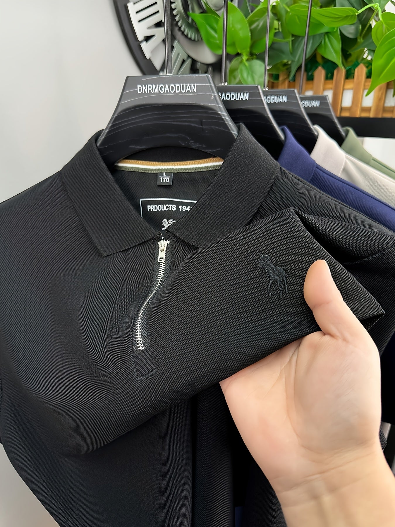 New Stylish Short-Sleeve Polo Shirt with a Zipper, a Breathable Business Fashion Tee, Featuring High-End Embroidery on The Sleeves And an Exquisite Design on The Back - ayq