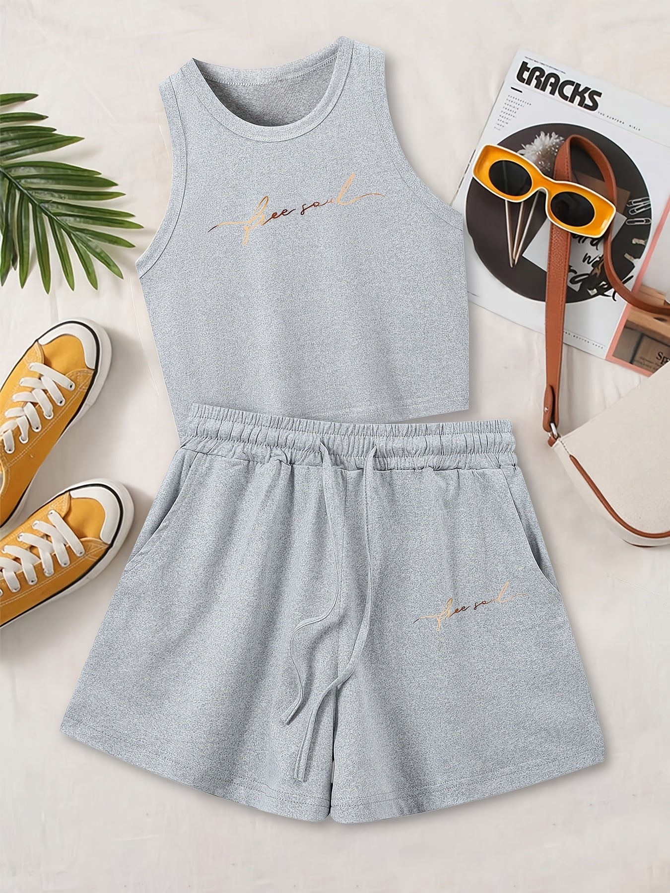 Casual Women’s Two-Piece Set with Printed Top and Shorts