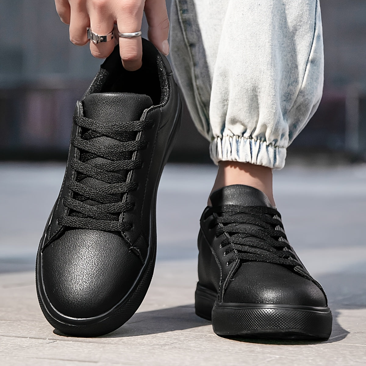 Unisex Low-Top Skate Sneakers for Men & Women Plus Size