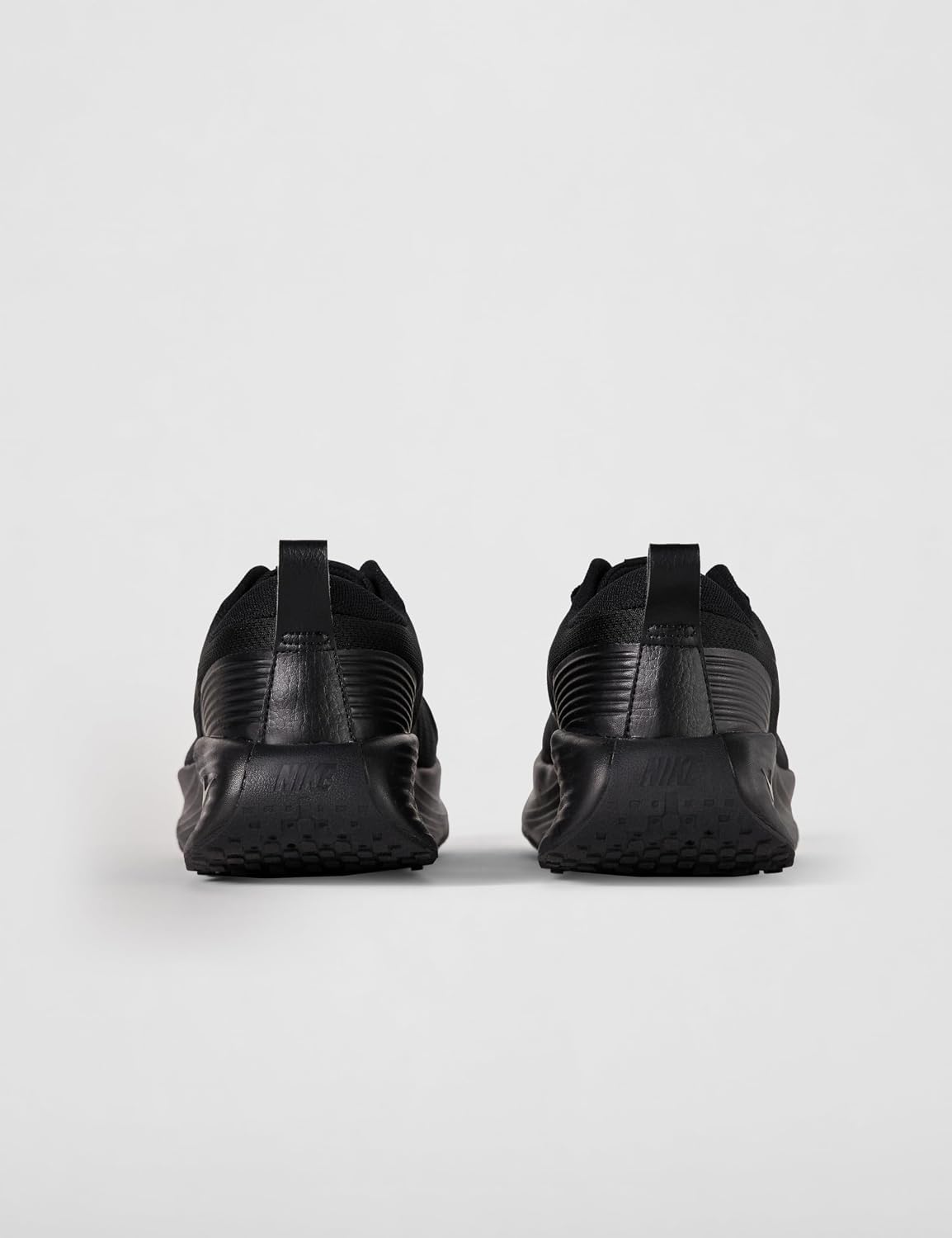 Nike Men's Promina Lightweight Walking Shoes