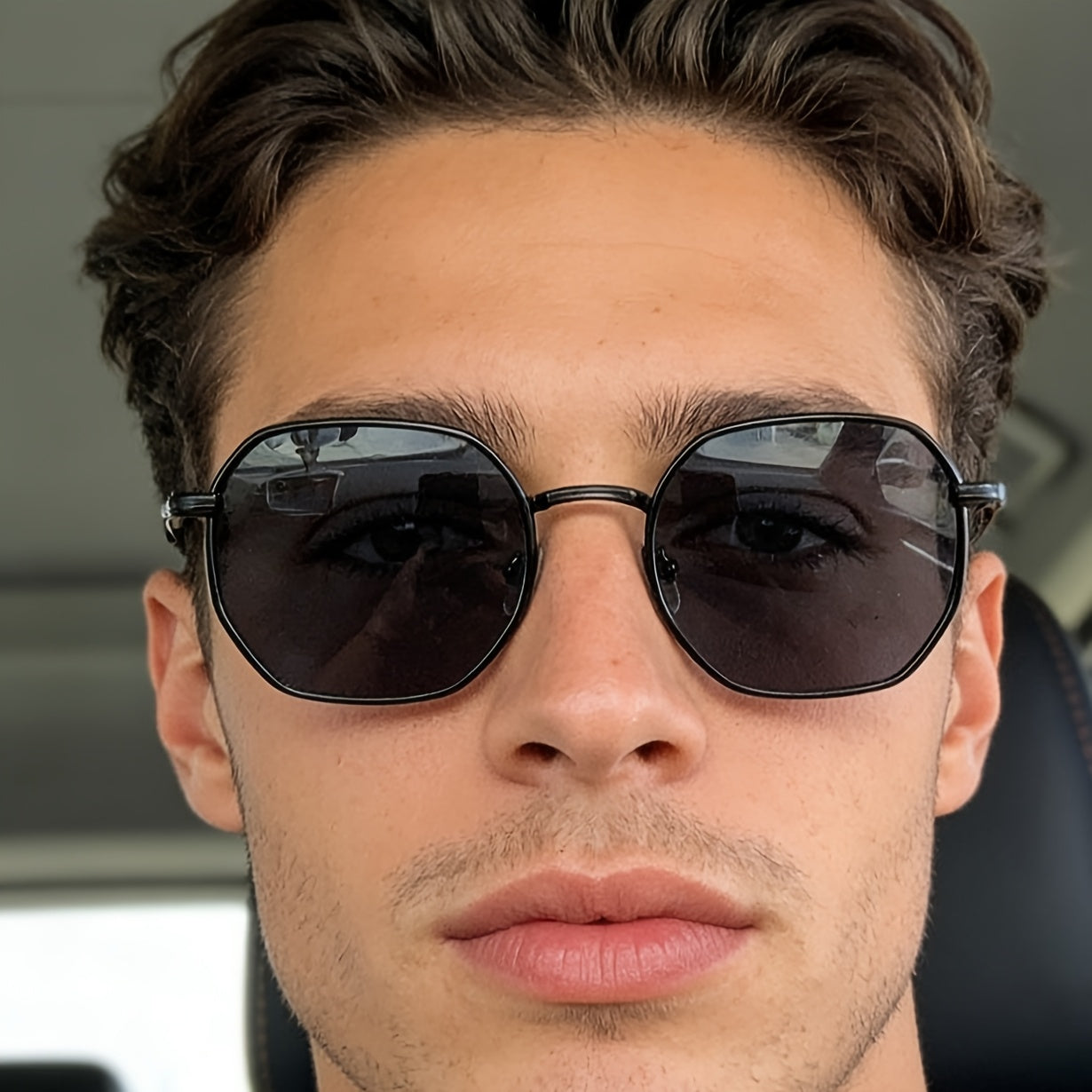 Unisex Polygonal Frame Sunglasses with UV400 Protection