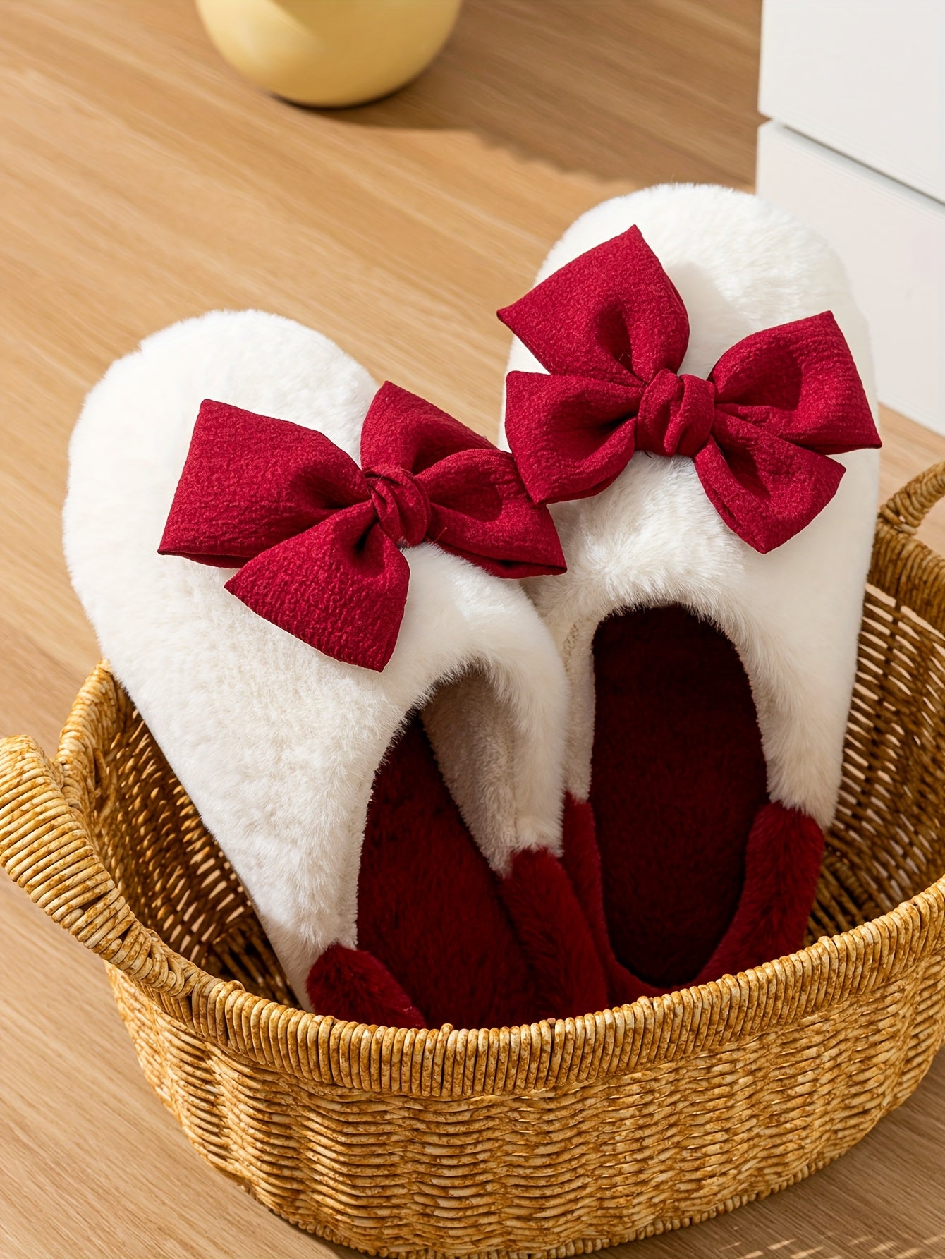 Women'S Cozy Winter Slip-On Slippers with Large Bow Detail - Soft Corduroy, Non-Slip TPR Sole, Warm Fabric Lining for Indoor Comfort, Cute Slippers