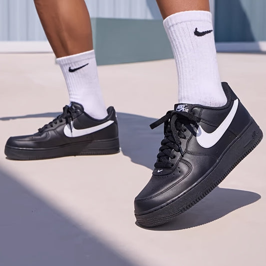 Nike Men's Casual Vintage Low-Top Sneakers with Durable Rubber Sole