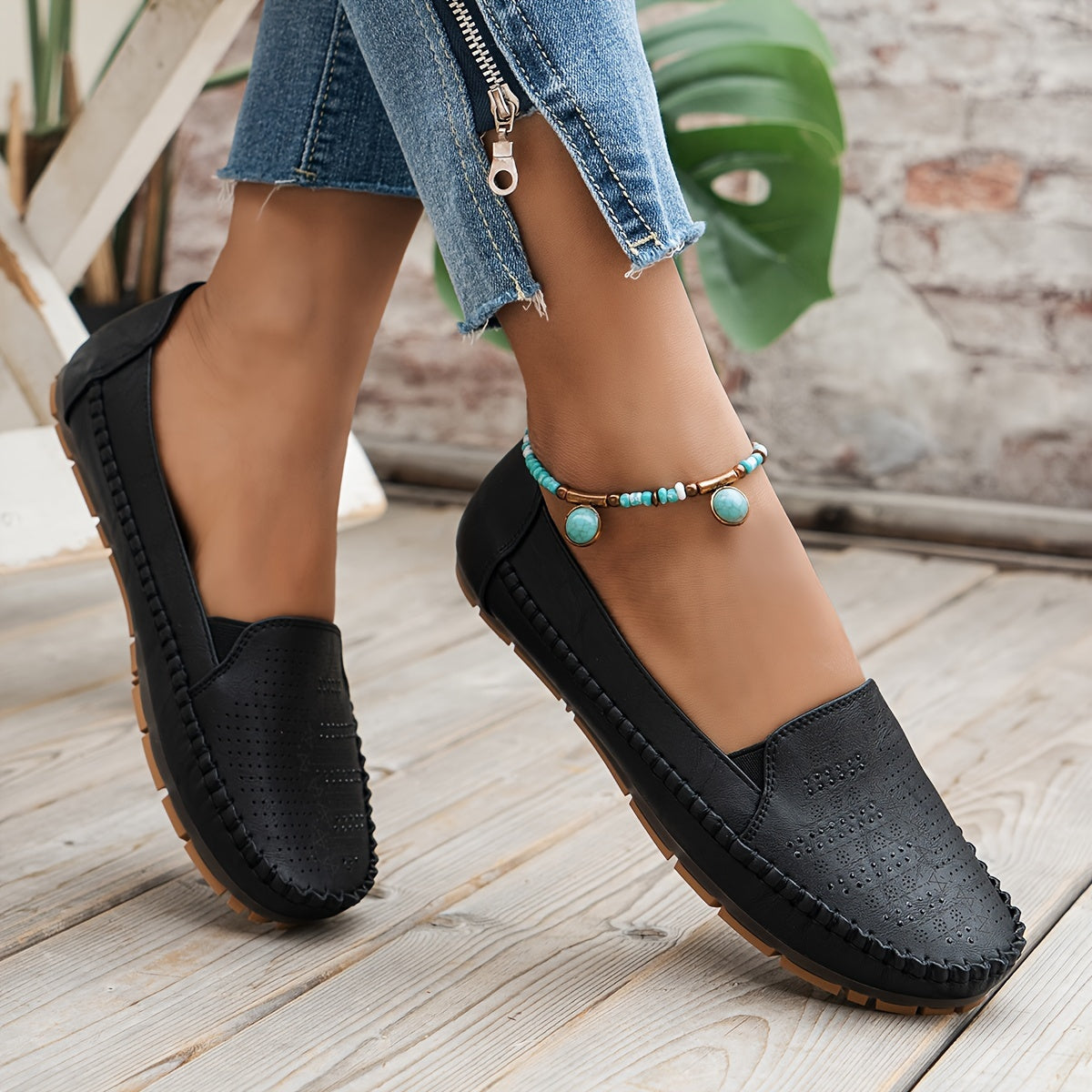 Women's Retro Perforated Flat Shoes, Comfy Breathable Round Toe Slip On Shoes, Casual Outdoor Loafers