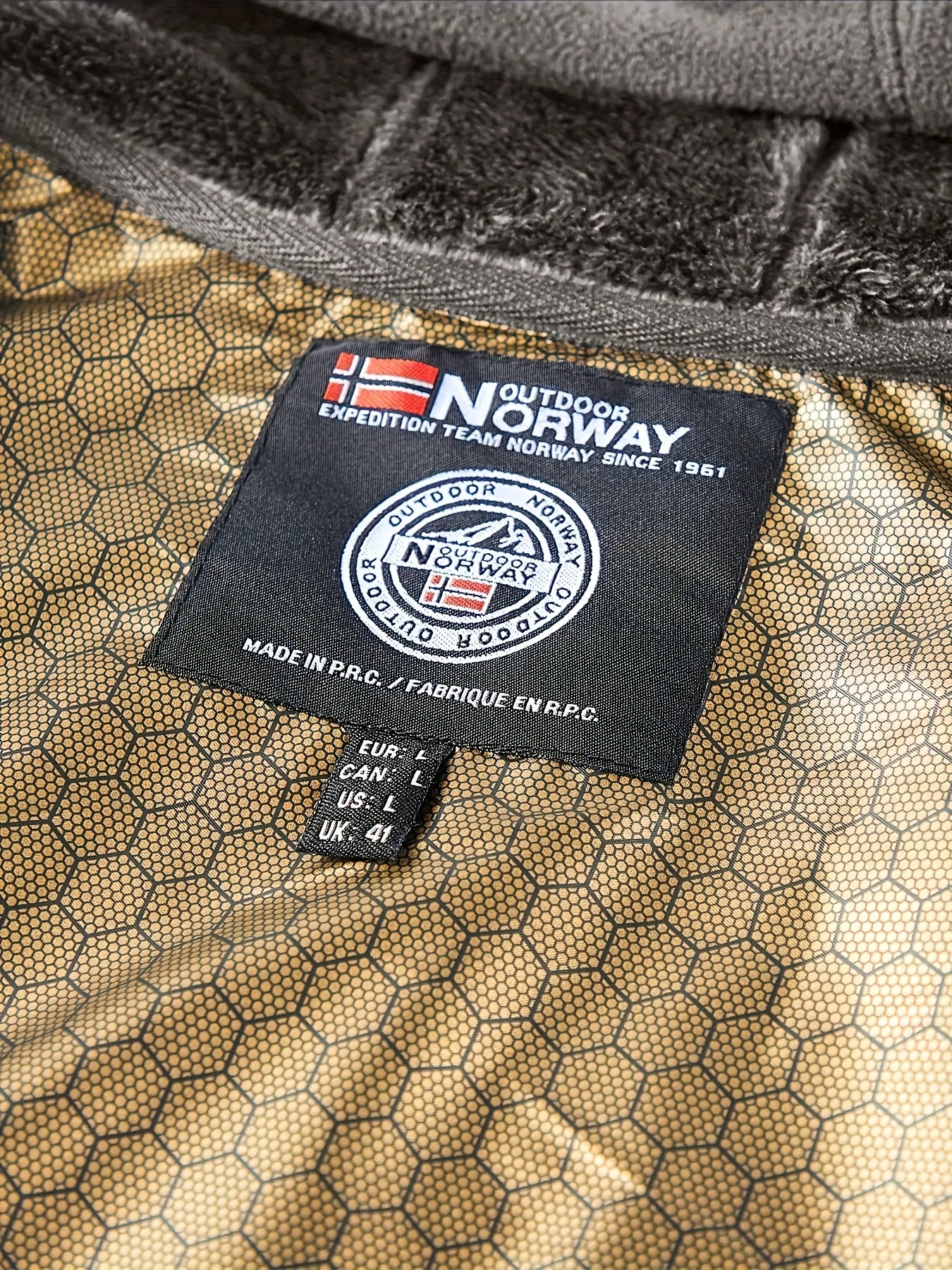 Men's Warm Stand Collar Cardigan Jacket, Honeycomb Heat-Retaining Graphite Lining, Thermal Insulation, Warmer Upper Body, Quality Men's Wear, Warm Lining, Carbon Fiber Technology - Full-Zip Winter Coat, Full-Length Zipper, Ma