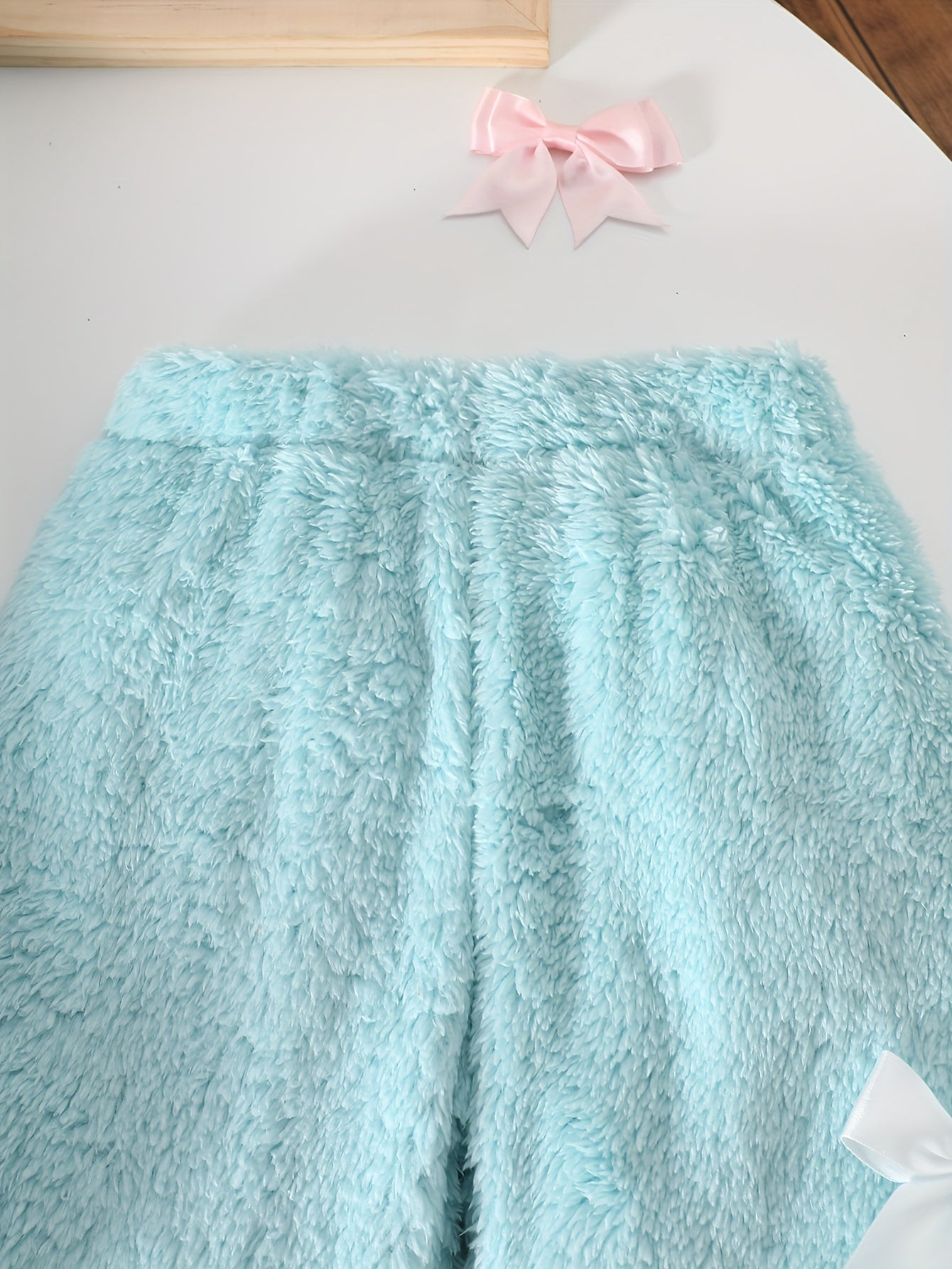 Two-Piece Cute Girls' Autumn/Winter Set: Long Sleeve Hooded Plush Butterfly Top with Pants, Perfect for Daily Outdoor Wear. Cozy Faux Fur Fabric - Essential Indoor & Winter Accessory and Holiday Gift Idea, Perfect for Outdoor