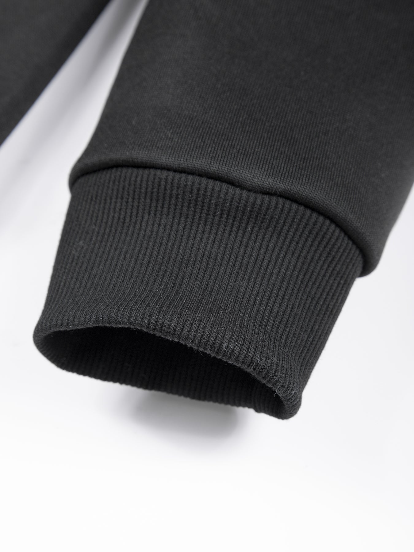 Աշնանային-ձմեռային տղամարդու գլխարկով սպորտային հագուստի հավաքածու, պարզ դասական, բազմակողմանի հագուստ՝ կայծակաճարմանդով, աստառապատ տաք բաճկոնով և լարով սպորտային տաբատով՝ առօրյա և հանգստի համար։