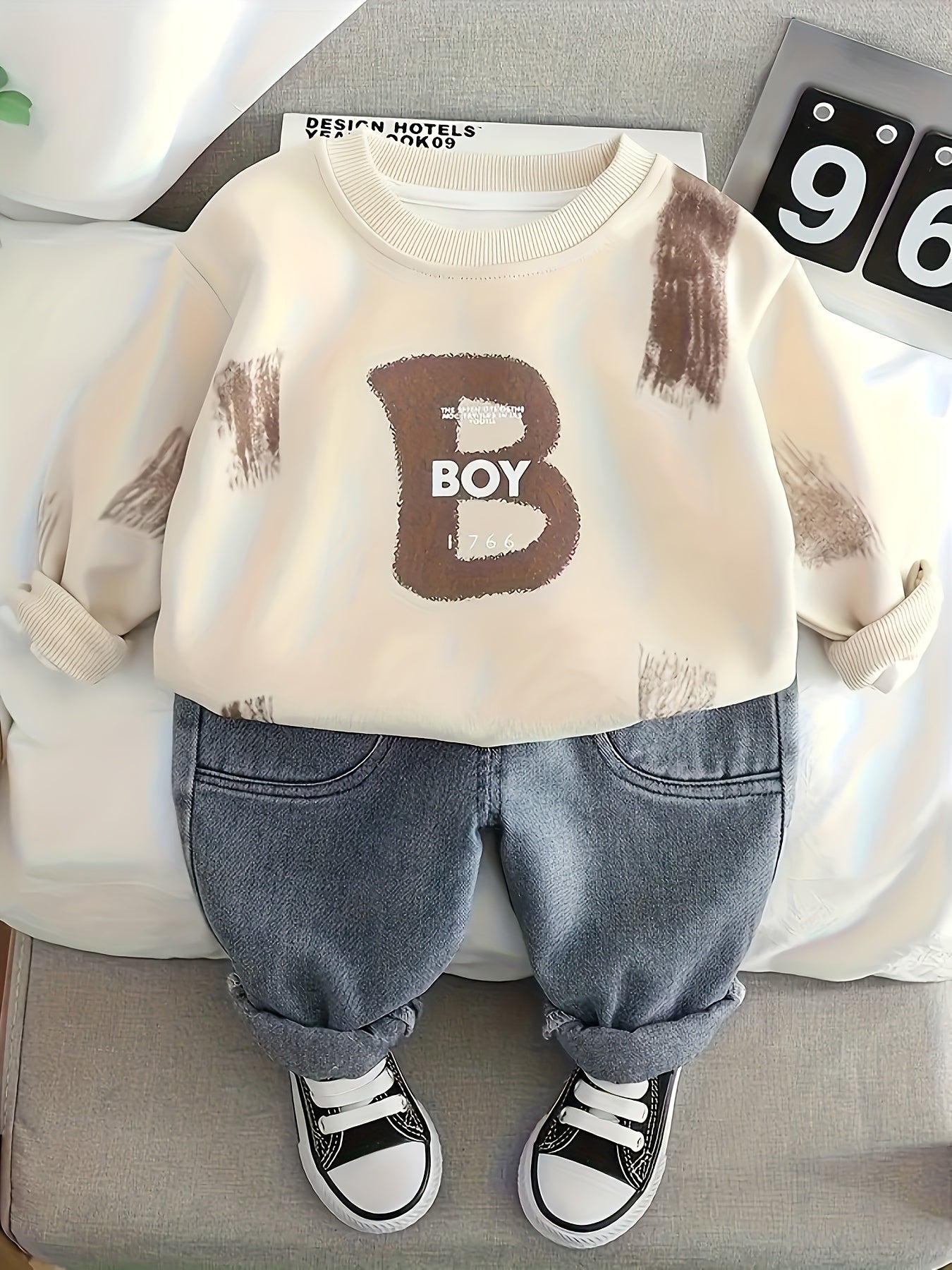 Boys' Casual Cotton Blend Sweatshirt & Denim Pants Set for Spring/Fall