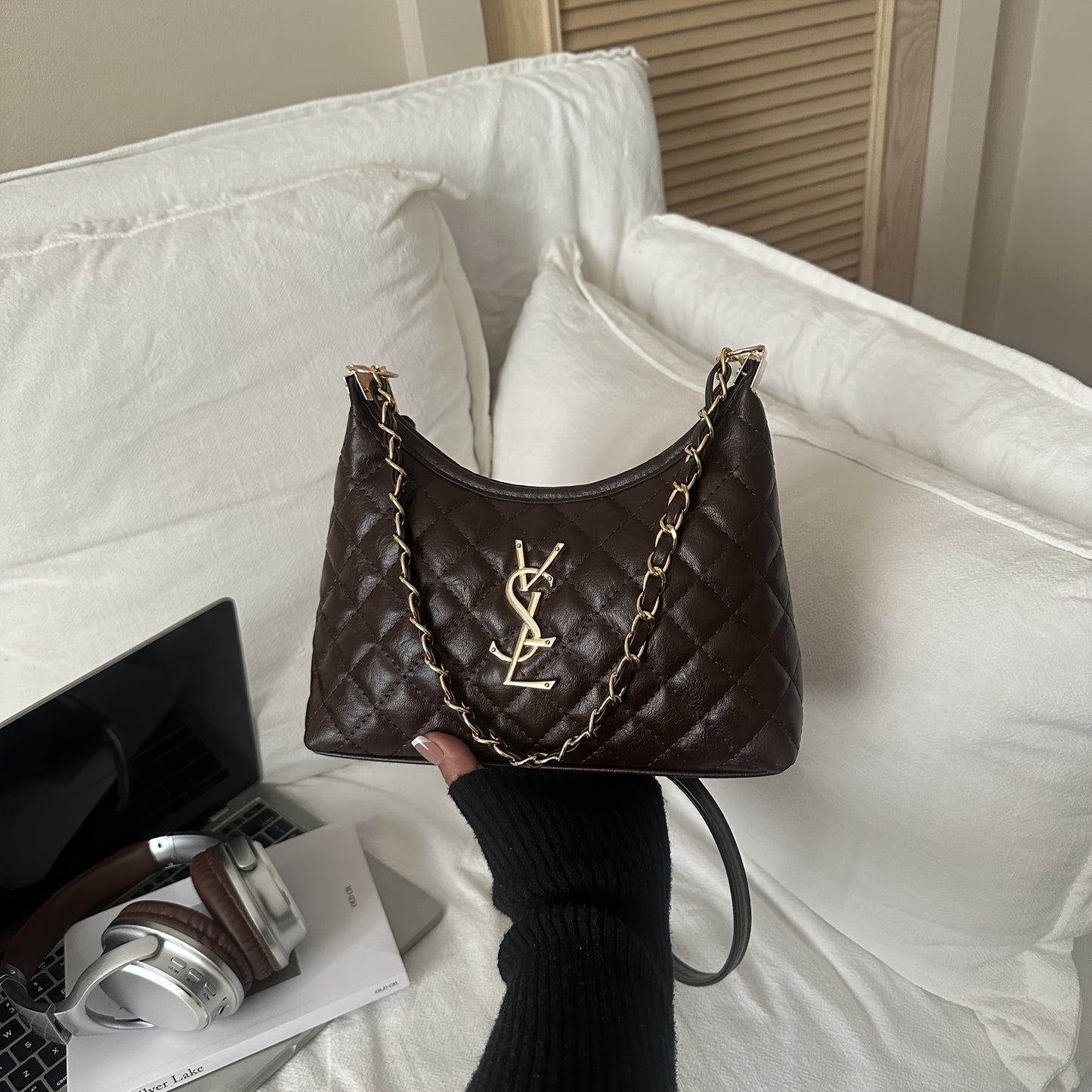 Vintage PU Women’s Embroidered Crossbody Bag with Adjustable Strap