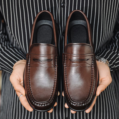Men's Casual Slip-On Loafers in Synthetic Leather for All Seasons
