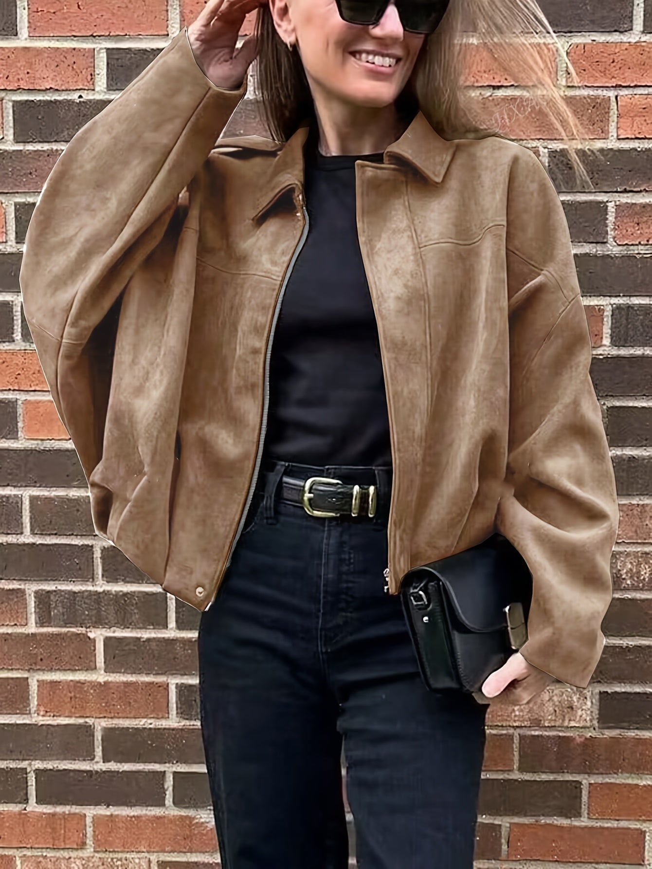 Կանացի վինտաժային բոմբեր բաճկոն - ազատ չափի երկար թևքով, կայծակաճարմանդով և իջեցված ուսերով, շագանակագույն առօրյա վերնազգեստ աշուն/ձմեռ համար, չձգվող գործվածք, իդեալական է առօրյա հագուստի համար, աշուն-ձմեռ բաճկոն | Վինտաժային բոմբեր ոճ | Zipp