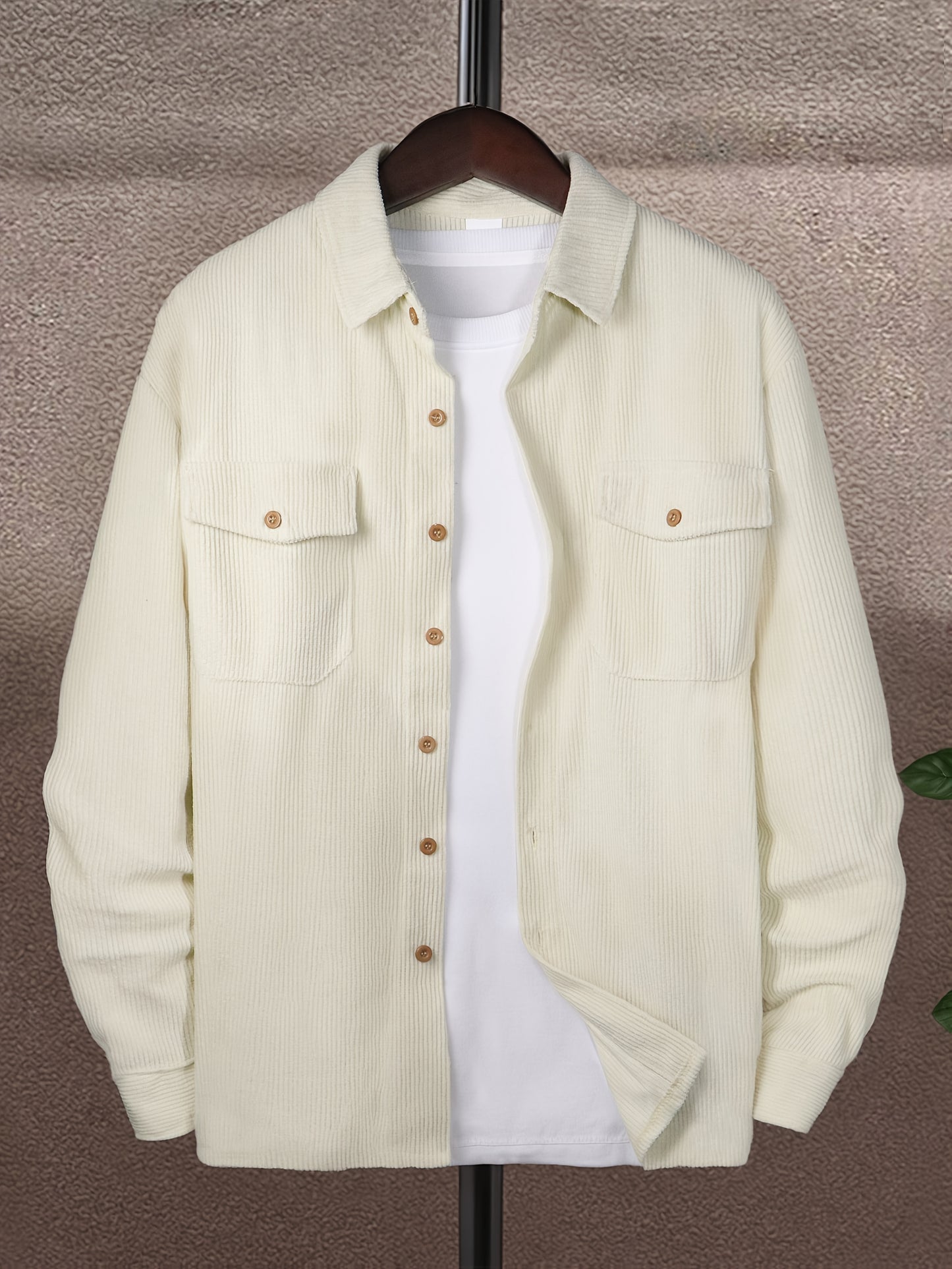 Men'S Long-Sleeve Business Casual Shirt in Lightweight Fabric for Spring And Summer, Featuring a Wrinkle-Resistant And Easy-Care Design.