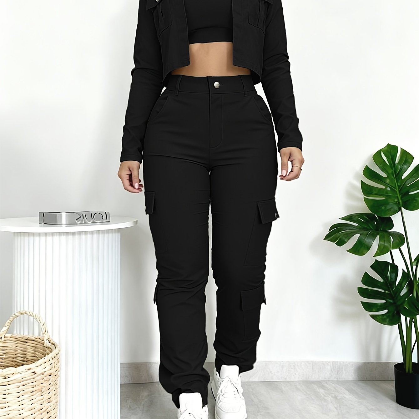 Versatile Multi-pocket Casual Workwear-style Fitted V-neck Cropped Shirt and American-style Wide-leg Pants Set, Women's 2pcs Suit