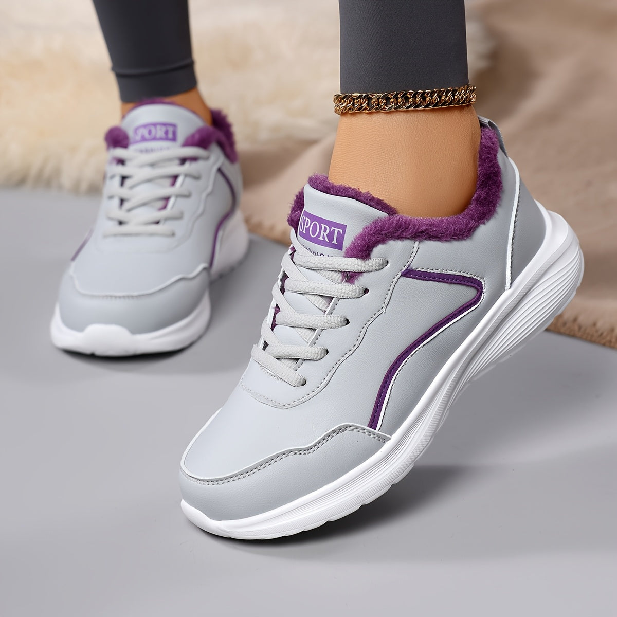 Կանացի ձմեռային ձնագնացքներ - Հաստ պլատֆորմային ներբան՝ լավ բռնման համար, թեթև ցրտադիմացկուն կոշիկներ՝ կապիչով, սահքից պաշտպանող EVA արտաքին ներբան - ամբողջովին սինթետիկ, արհեստական կաշվի նման վերին մաս - տաք, մեկուսացված՝ վազքի, արշավի և այլնի համար