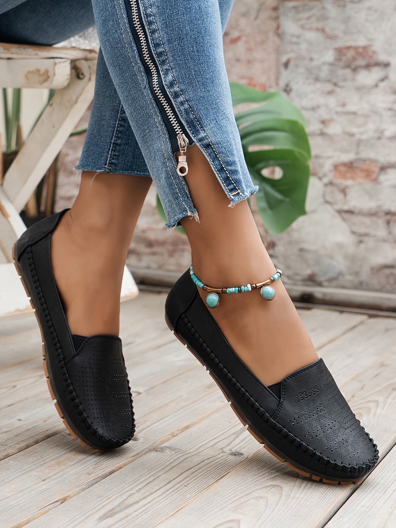 Women's Retro Perforated Flat Shoes, Comfy Breathable Round Toe Slip On Shoes, Casual Outdoor Loafers