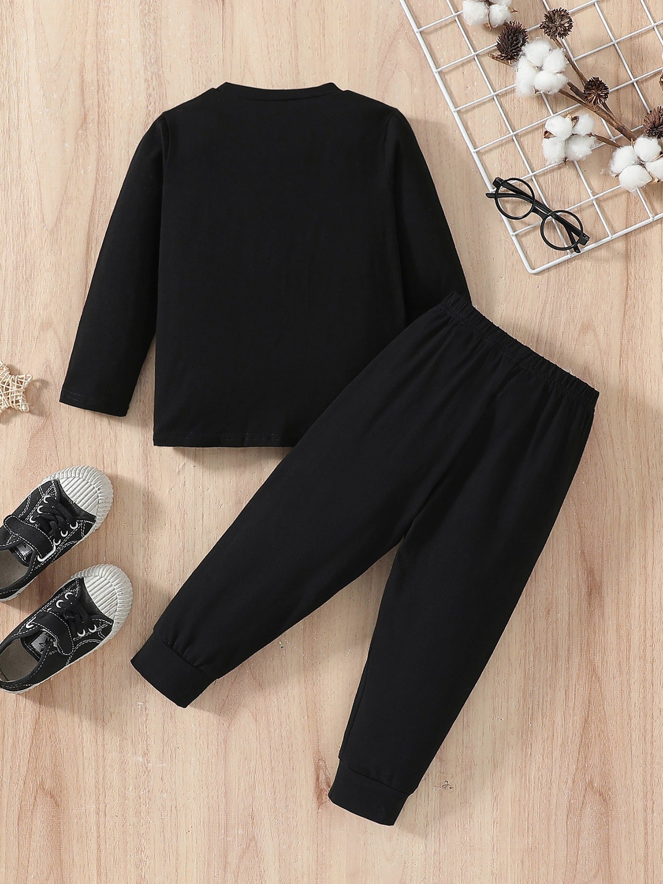 Boys' Autumn Winter Cotton Long Sleeve T-Shirt and Pants Set