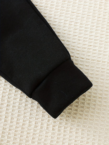 Warner Series տղաների աշուն/ձմեռ նոր «Թոմը և Ջերին» շարքի հավաքածու. դասական նոստալգիկ դեղին վերնաշապիկ՝ Թոմի և Ջերիի տառերով նախշերով և սև տաք բրդյա աստառով տաբատ, 2 կտորից բաղկացած հարմարավետ առօրյա հագուստ: