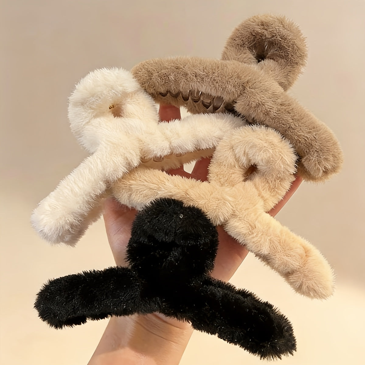 Set of Plush Large Hair Clips for Elegant & Minimalist Styles