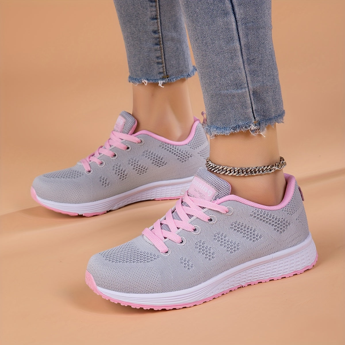 Women's Lightweight Breathable Mesh Running Shoes - Comfortable Low-Top Sneakers with Non-Slip MD Sole, Lace-Up Closure, and Stylish Pink Accents for All Seasons