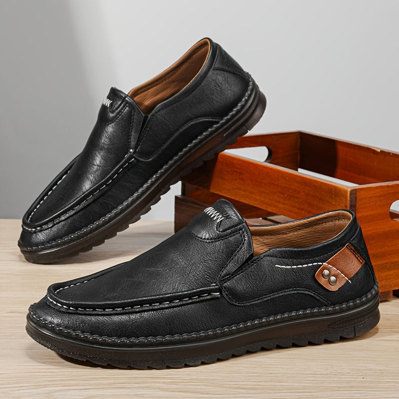 Men's Retro British Slip-On Sneakers - Casual Low-Top Shoes