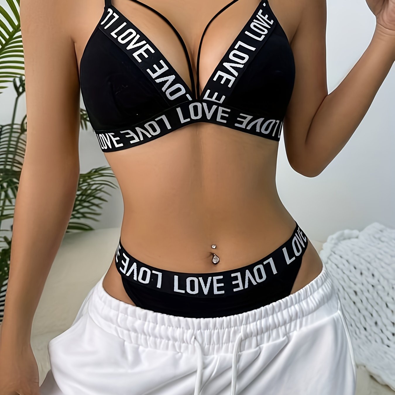 Letter Tape Cut Out Bra &amp; Panty, Strappy Bra &amp; Panties ներքնազգեստի հավաքածու, Կանացի ներքնազգեստ և ներքնազգեստ