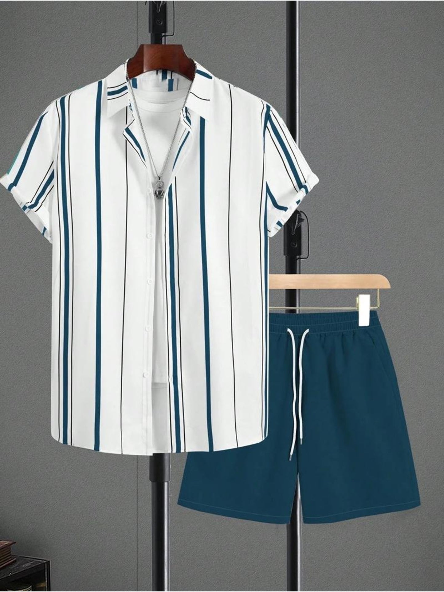 Men's Casual Summer Set - Striped Short-Sleeve Shirt & Shorts