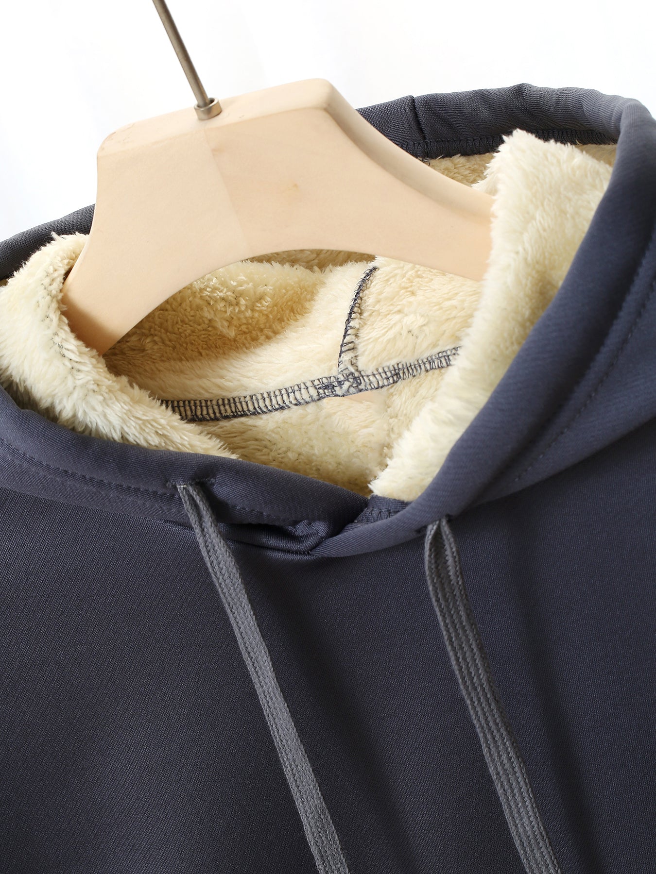 Women'S Winter Warmth Hooded Sweatshirt with Cute Snowman & Snowflake Print - Thick Fleece-Lined Long Sleeve Pullover, Cozy Casual Winter Sweater for Fall & Winter, Winter Sweatshirts, Seasonal Clothing, Playful Design, Soft