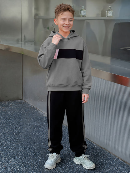 2 հատ տղաների ձմեռային գլխարկով մարզահագուստ և տաբատ - տաք սվիտեր համապատասխան երկար տաբատով, գունային բլոկներով վերնաշապիկ (հարմար է մեծ երեխաների և երեխաների համար) - լվացքի մեքենայով լվացվող 2 հատի հավաքածու, իդեալական է բացօթյա օգտագործման համար