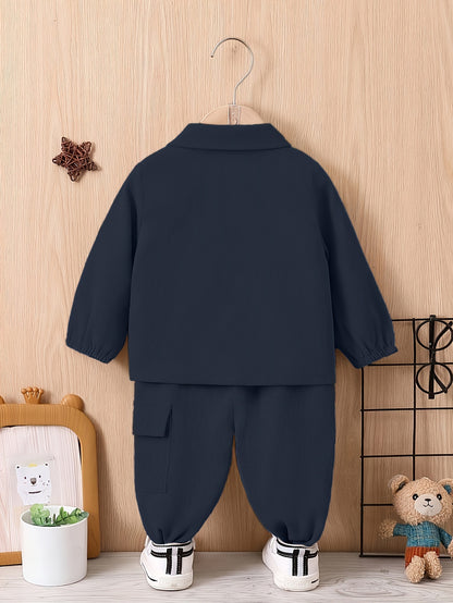 2pcs Boys' Casual Outfit Set - Light Gray Polyester Cargo Pants & Button-Up Shirt with Pockets, Machine Washable - Perfect for Fall/Winter, Autumn Toddler Outfit|Cargo Pants Outfit|Functional Pockets Design, Perfect for Outdo