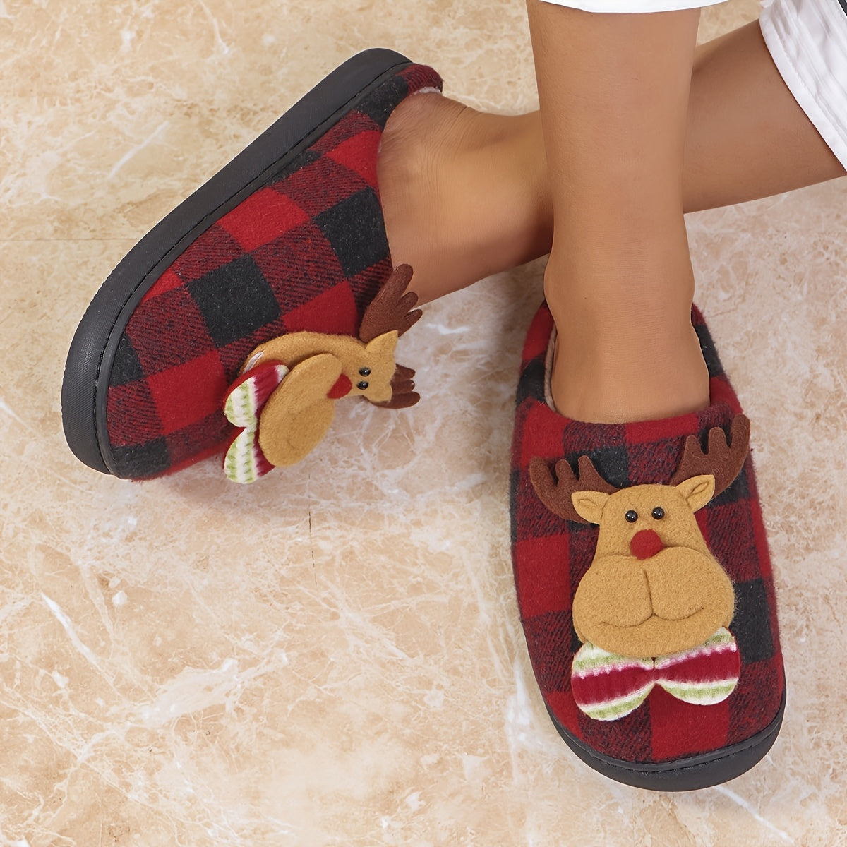 Classic Christmas Themed -Lined Slippers - Lightweight Indoor/Outdoor House Shoes, Christmas/Reindeer Antlers, Suitable for Bedroom, Living Room, or Vacation Wear, Men's Slippers, Women's Slippers, Couple Slippers, Comfortabl