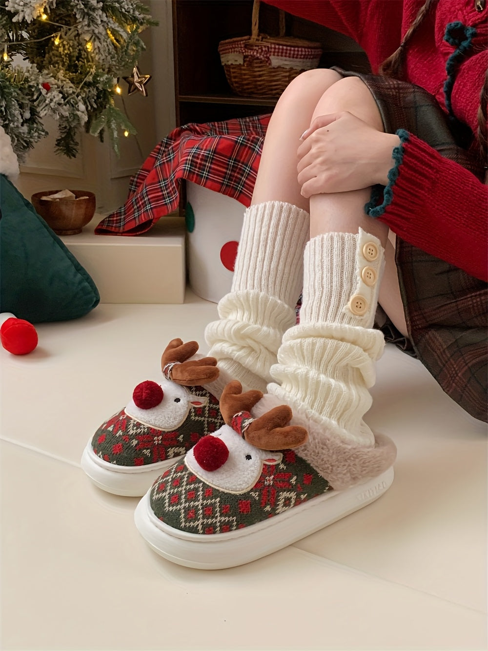 XIXITIAO Women's /Korean Style Winter Slippers - Deer & Reindeer Pattern Cozy Warm Booties, Soft Fabric & Sole for Indoor/Outdoor Use, Cute Animal Shoe for Christmas, Hand Washable