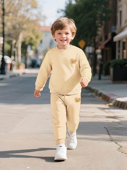 2pcs, Boys' Round Neck Sweatshirt Set, Suitable for Boys Aged 1-8, Fashionable Cartoon Bear Patch, Slightly Stretchy Fabric, Warm Fleece-Lined for Autumn and Winter, Ideal for Casual Sports Wear, Minimalist Style Perfect as a