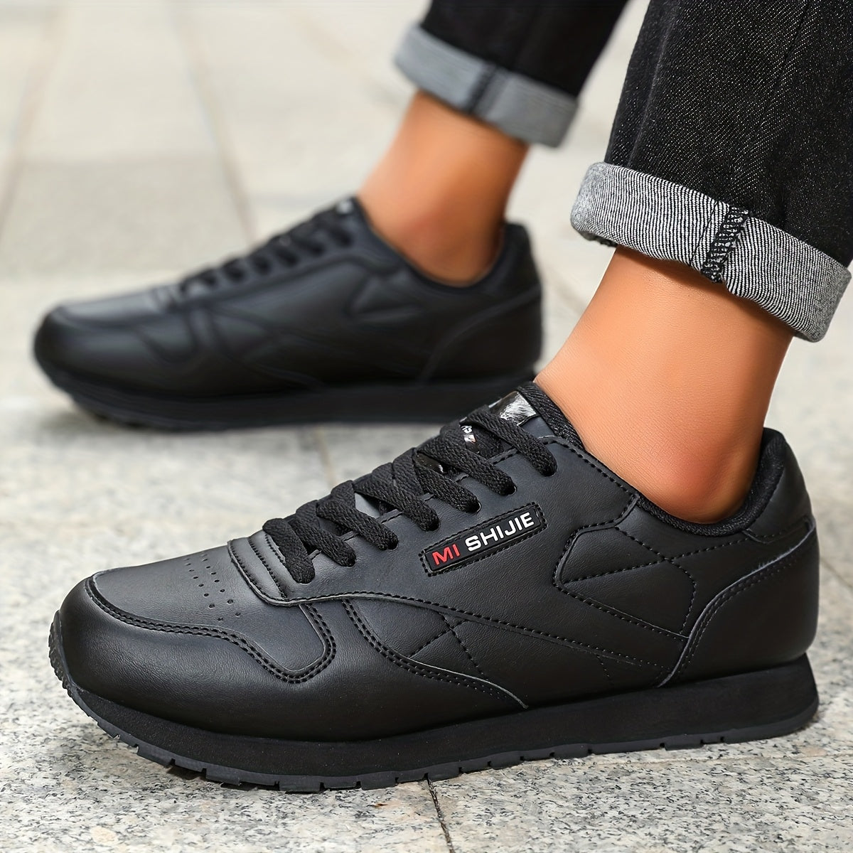 Unisex Vintage Low-Top Casual Sneakers with TPU Sole