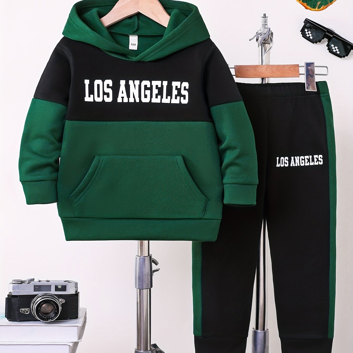 2pcs Boys' Autumn/Winter Fleece-Lined Hooded Sweatshirt and Pants Set, Simple Letter Print Fashion Classic Outfit for Outdoor Sports and Casual Wear, 100% Polyester Knit Stretch Fabric, Ideal Gift Choice for Kids, Perfect for