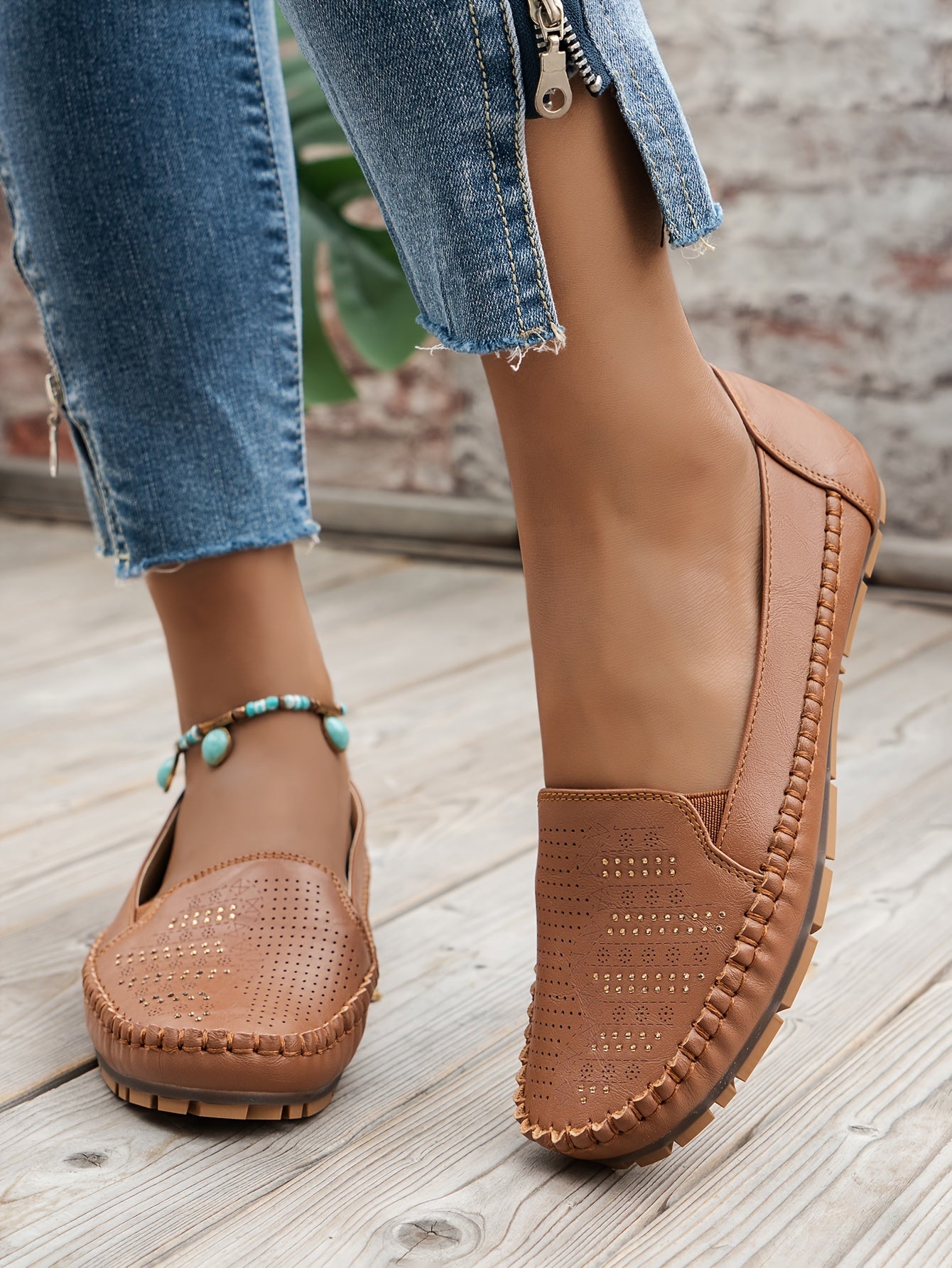 Women's Retro Perforated Flat Shoes, Comfy Breathable Round Toe Slip On Shoes, Casual Outdoor Loafers