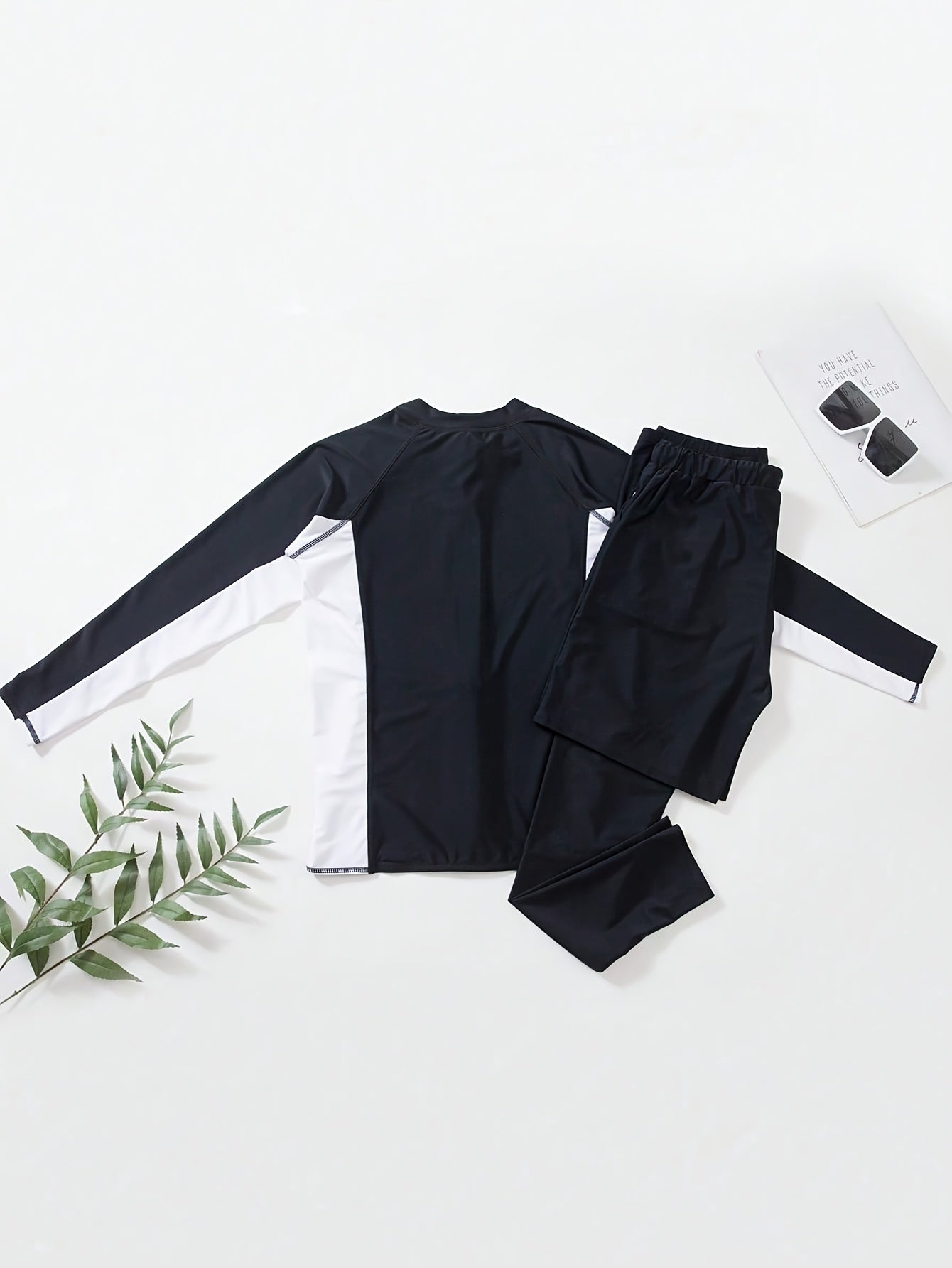 Men’s Black & White Athletic Swimwear Set with Zip-Up Top & Pockets