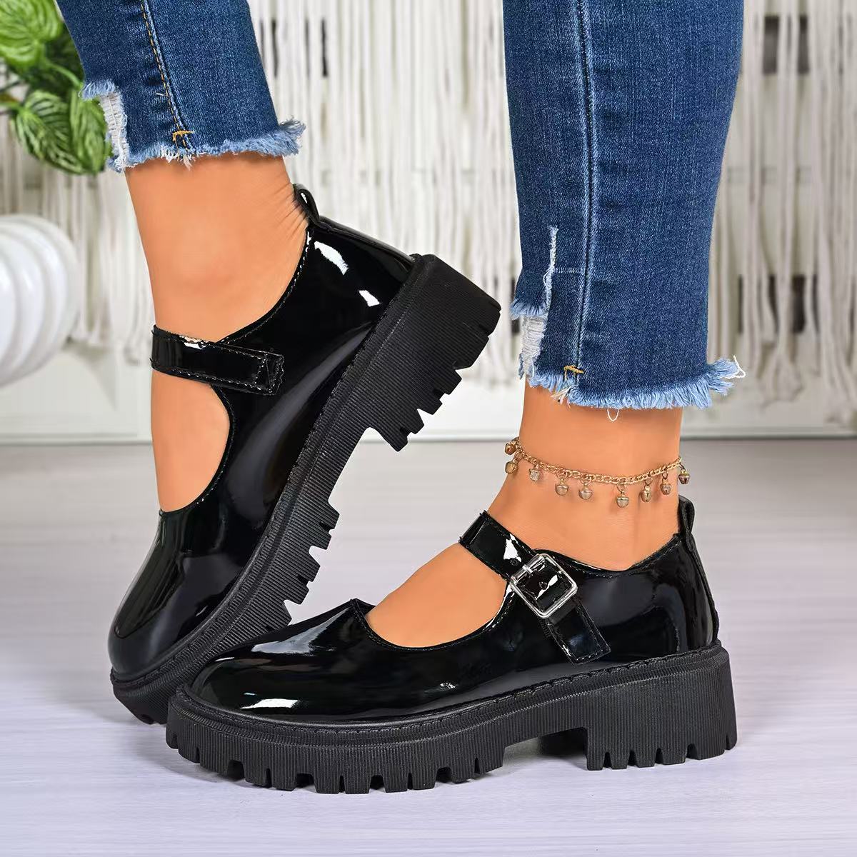 Women’s Preppy Mary Jane Flats with Buckle and Thick Sole