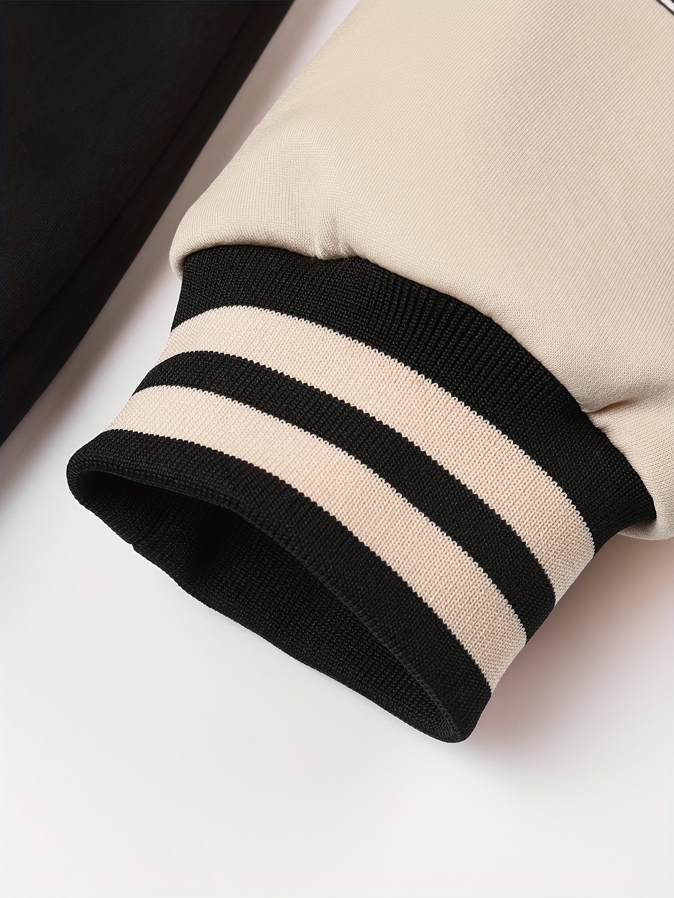 Men'S Cozy Fleece-Lined Hooded Jacket with "LA" Lettering - & Yellow Color Block, Zip-Up Casual Outerwear, Long Sleeves, Pockets, Perfect for Fall & Winter, Casual Winter Wear | Hooded Jacket | Zippered Jacket