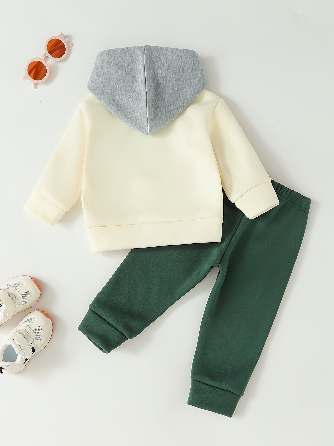 Boys' Fall/Winter Hooded Sweatshirt and Casual Sport Pants Set