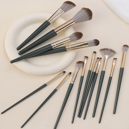 14-Piece Professional Makeup Brush Set with Hypoallergenic Nylon Brist