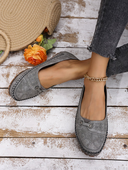 Large Size Trendy Retro Lightweight Metal Buckle Decorative Comfortable Soft Versatile Women's Flat Slip-On Shoes