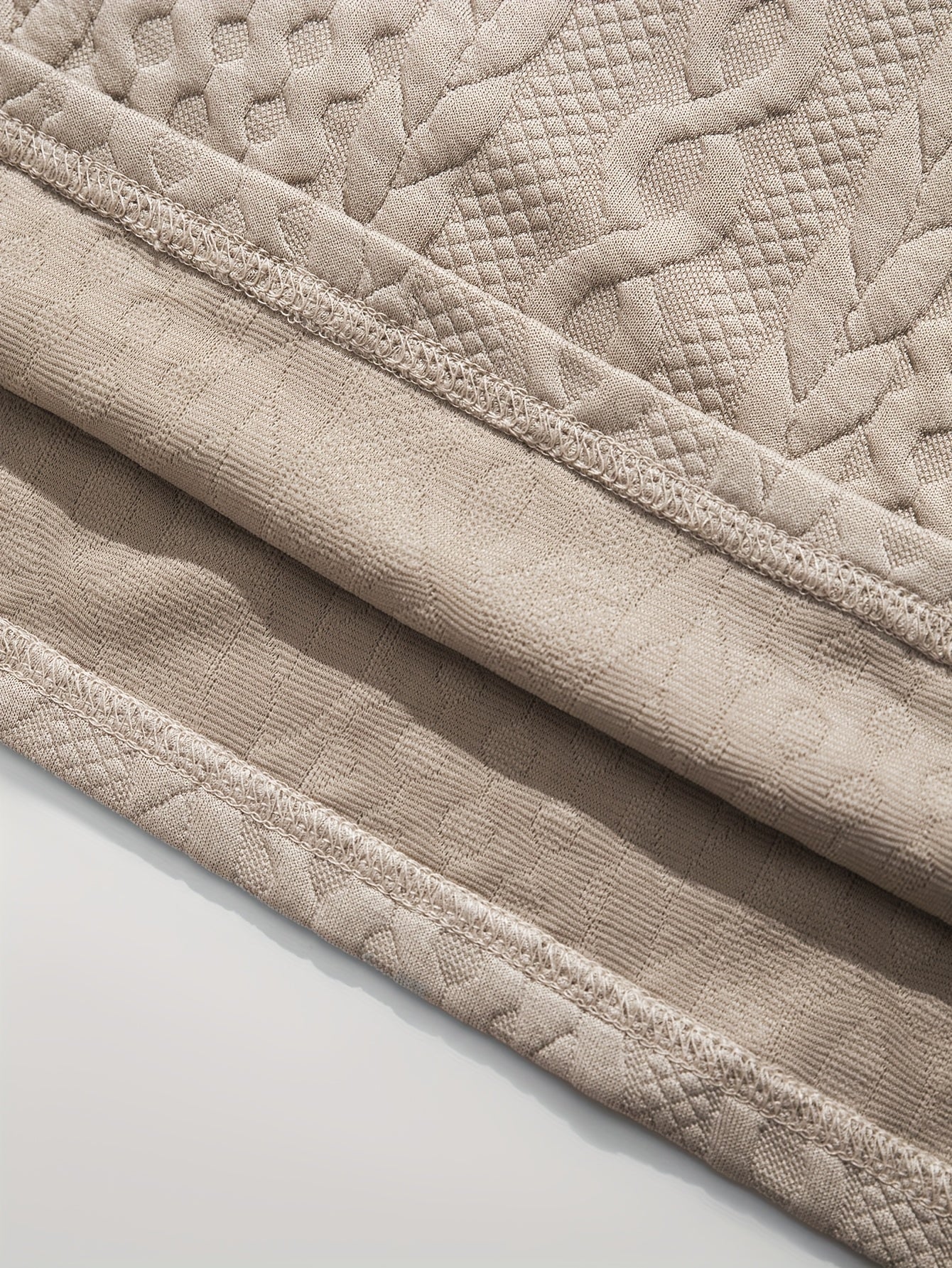 Summer Breathable Italian-style Color-blocked Light-mature Trendy Men's Shirt with V-neck, Slight Stretch, Jacquard Texture, Slim-fit Short Sleeves, Knitted - ayq