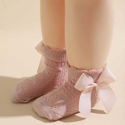 5 Pairs of Baby Socks for Spring And Summer, Featuring Breathable Mesh And Bows, Perfect for Everyday Wear.