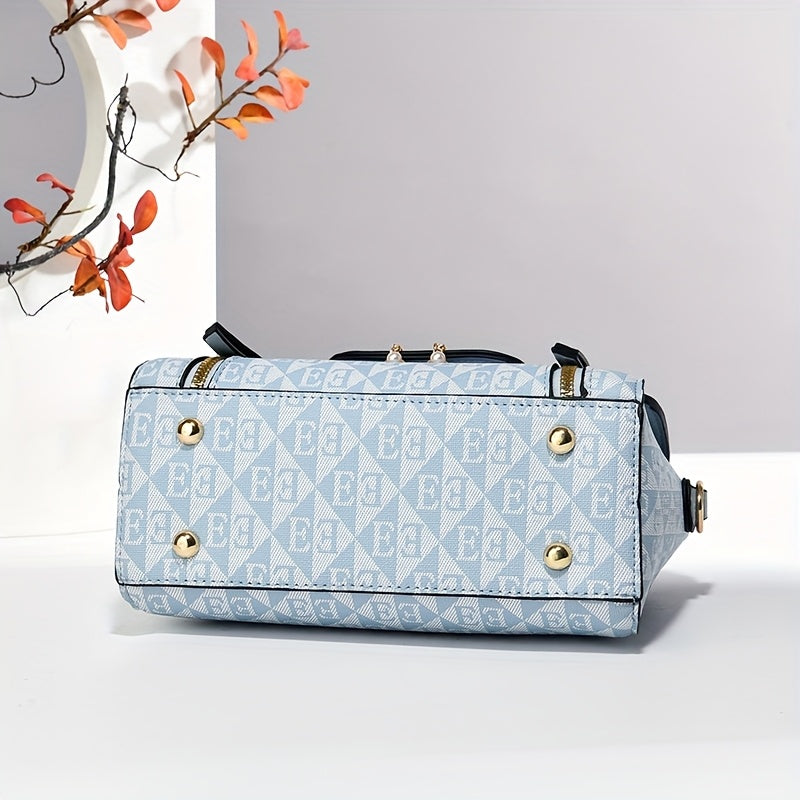 Կանացի պայուսակների հավաքածու՝ երեք հատից բաղկացած. տպագիր ուսի պայուսակներ, ոճային ձեռքի պայուսակներ և բազմակողմանի ուսապարկեր՝ մարմնին կպցնելու համար