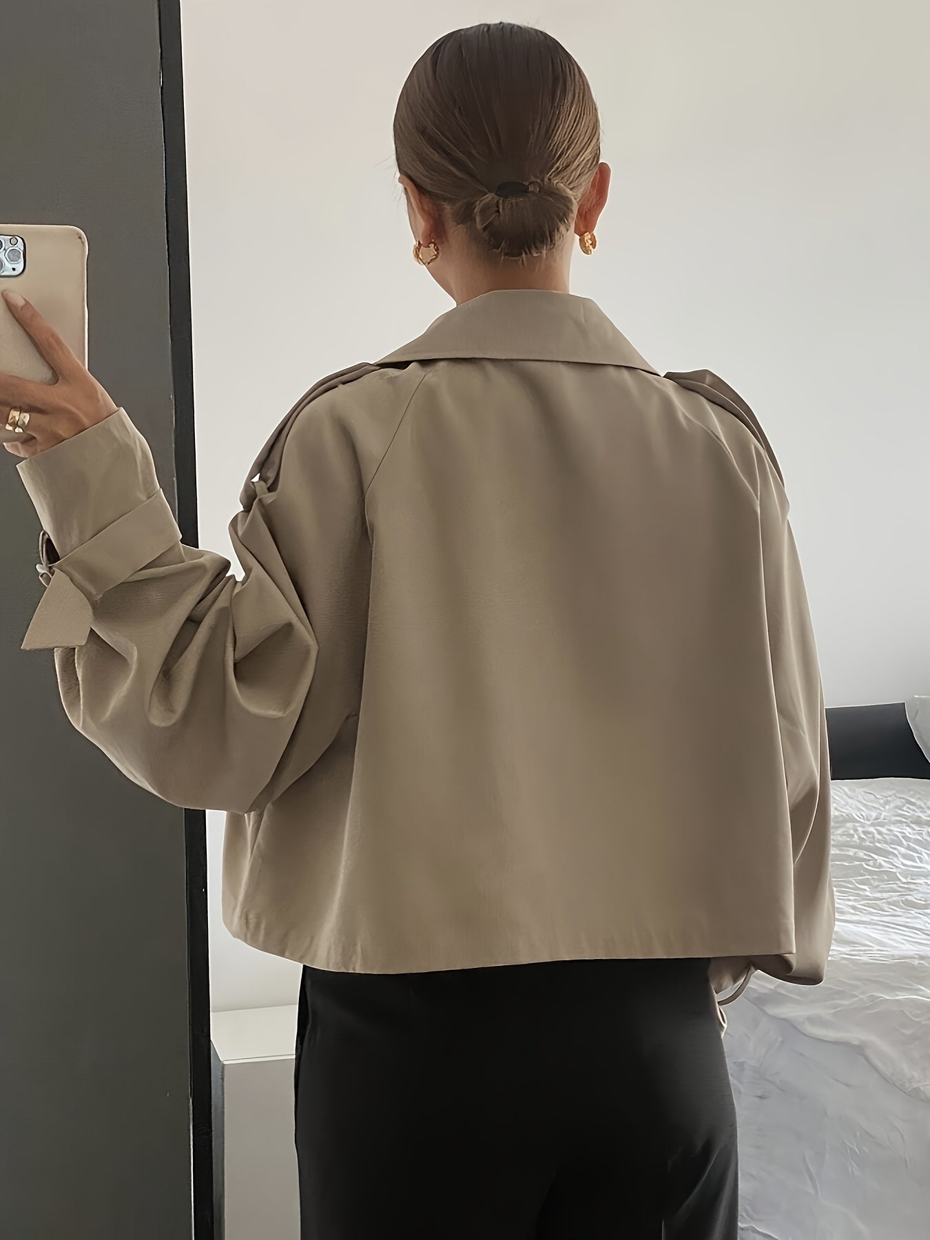 Կանացի գարուն/աշուն միագույն, պարզ, ազատ, առօրյա, կարճ, երկար թևքերով տրենչ-բաճկոն