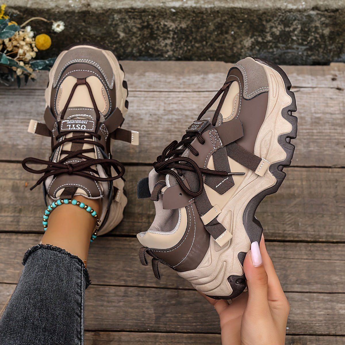 Women's Platform Sports Shoes, Two Tone Lace Up Height Increasing Chunky Sneakers, All-Match Walking Trainers