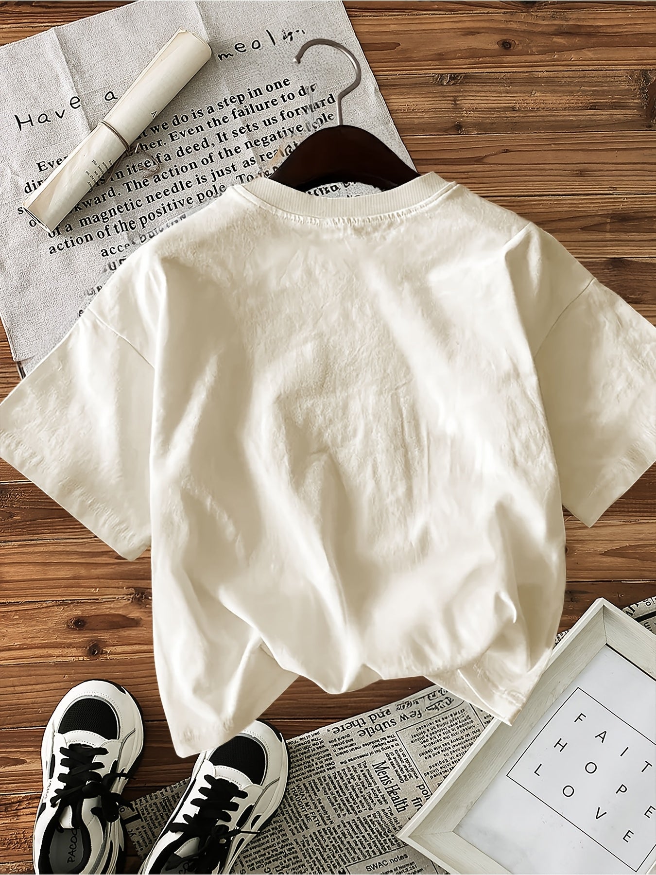Men's 100% Cotton Geometric Print Crew Neck T-Shirt for Summer