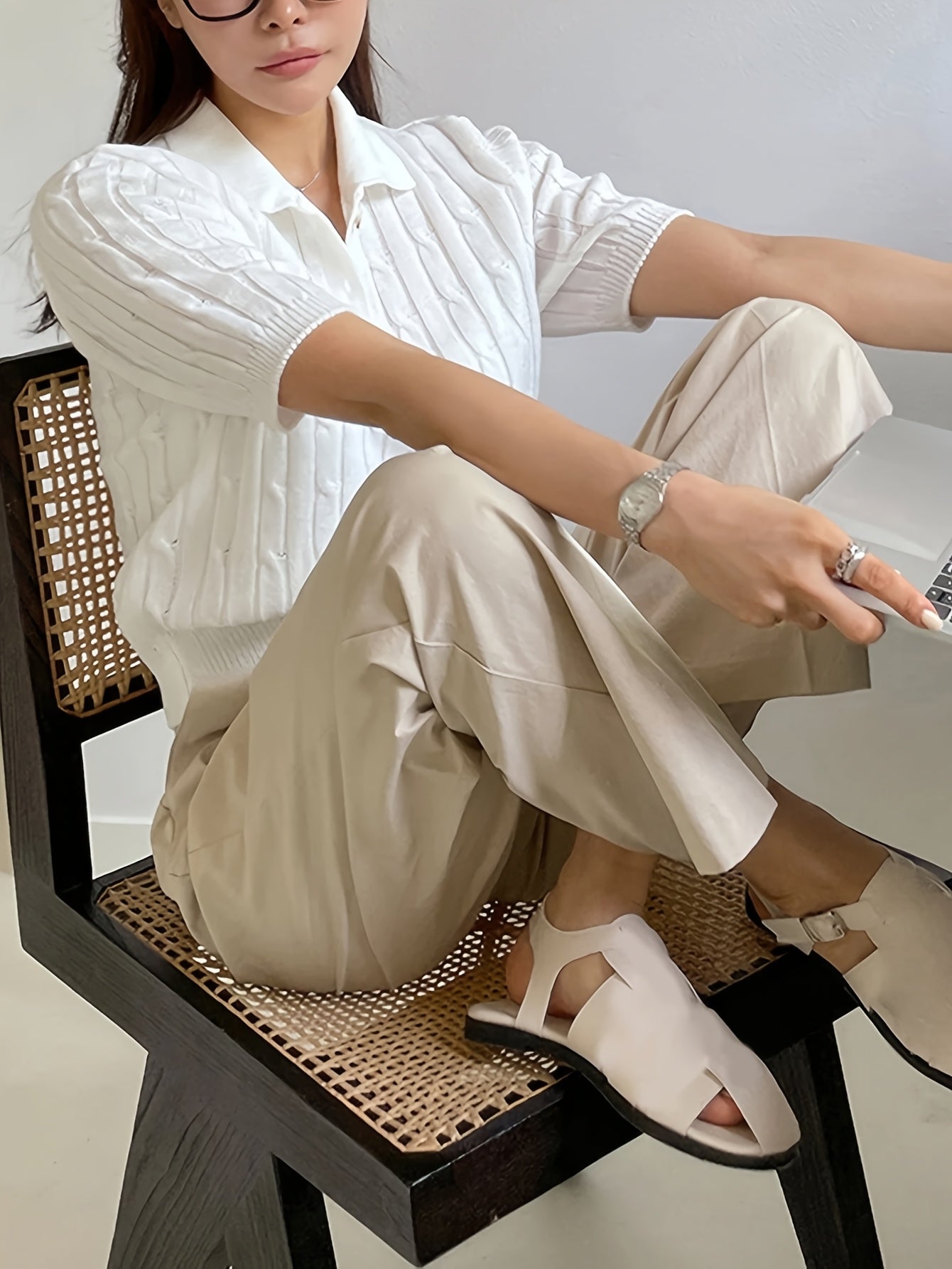 Elegant Women's Short-Sleeve Pullover Sweater for Spring
