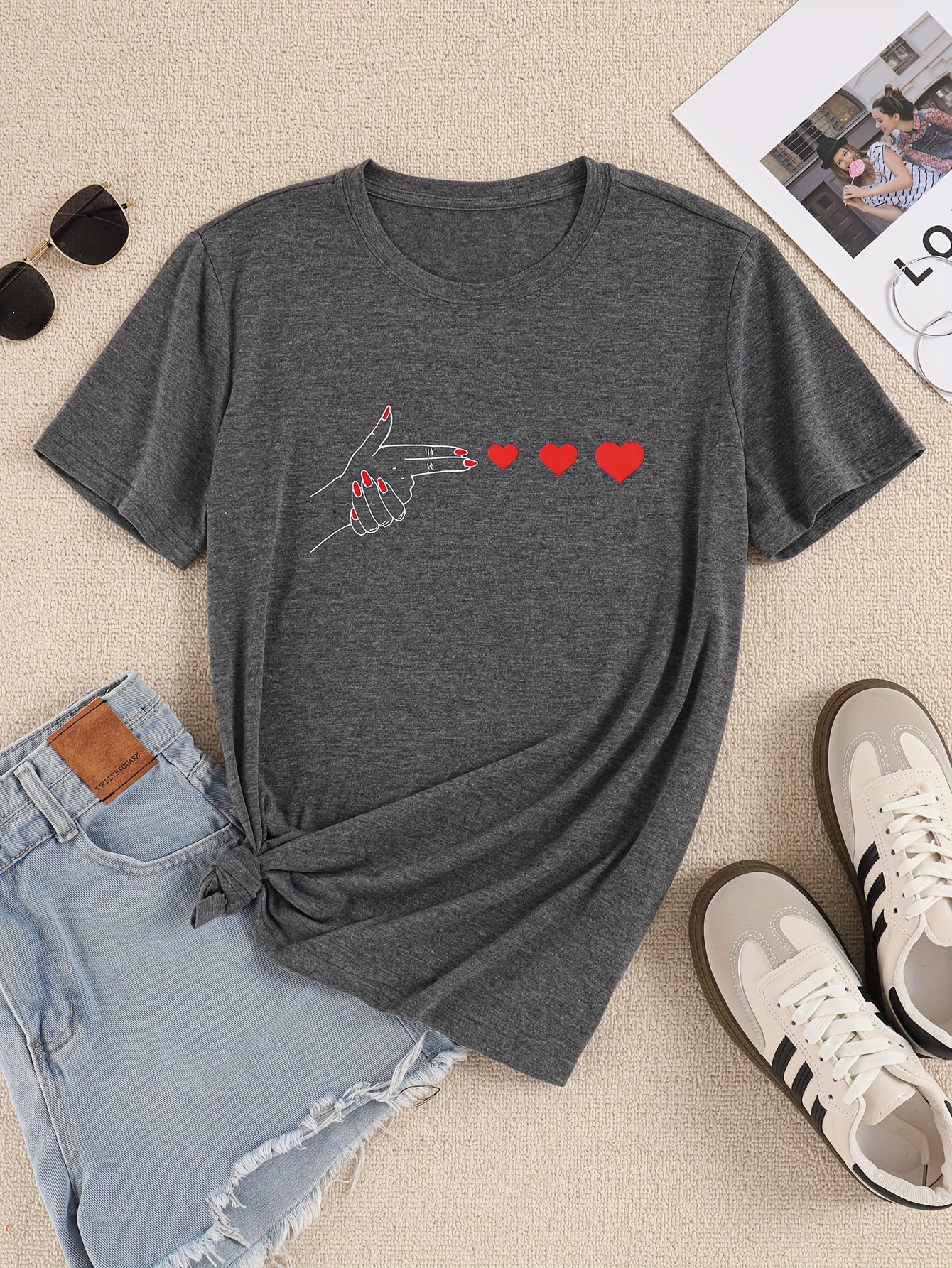 Women's Casual Athletic T-Shirt, Graphic Heart Print, Short Sleeve, Round Neck, Summer & Spring Fashion