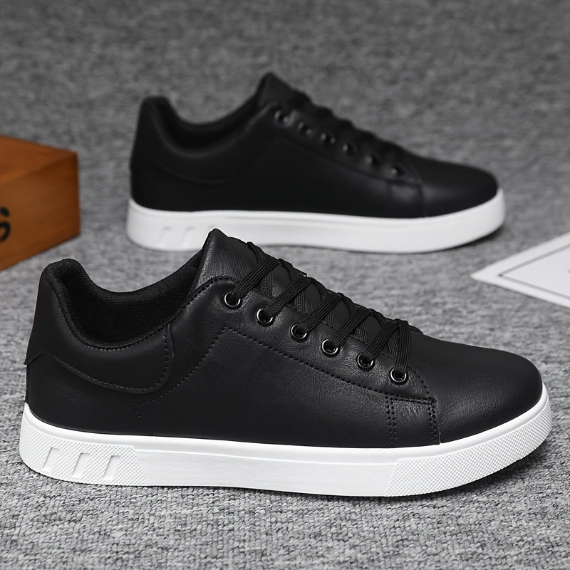 Men's Casual Low-Top Sports Shoes with Strong Grip for All Seasons